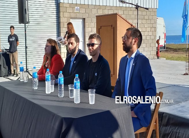 El Ministro de la Producción visitó Puerto Rosales