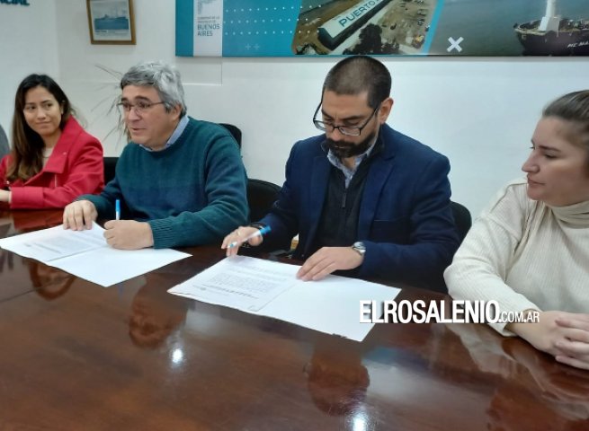 El Ministro de Desarrollo Agrario firmó un convenio en el Puerto