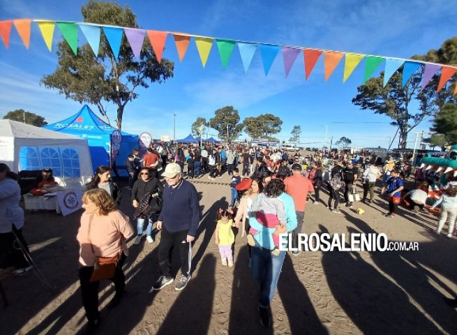 Este domingo habrá una nueva edición de la “Feria del Puerto“