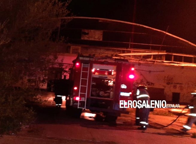 Alerta Caipal: Otra vez los bomberos apagando un incendio