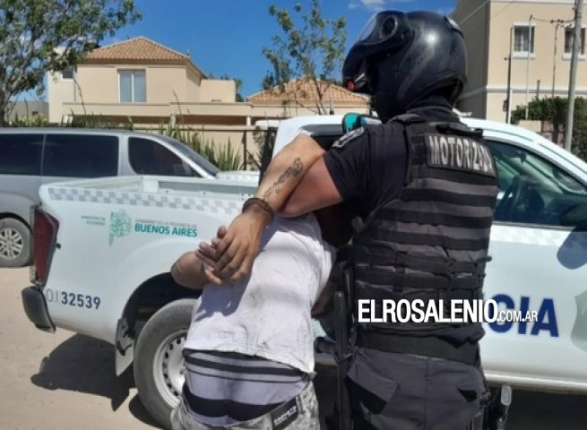 Atraparon a dos delincuentes que intentaron asaltar una vivienda