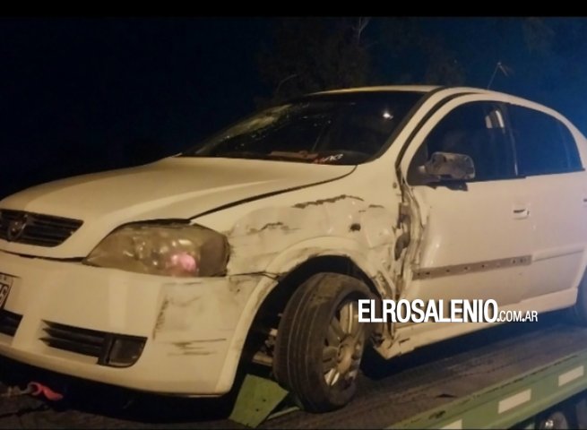 Otra vez ruta 229: Se cruzó de carril generando un triple choque