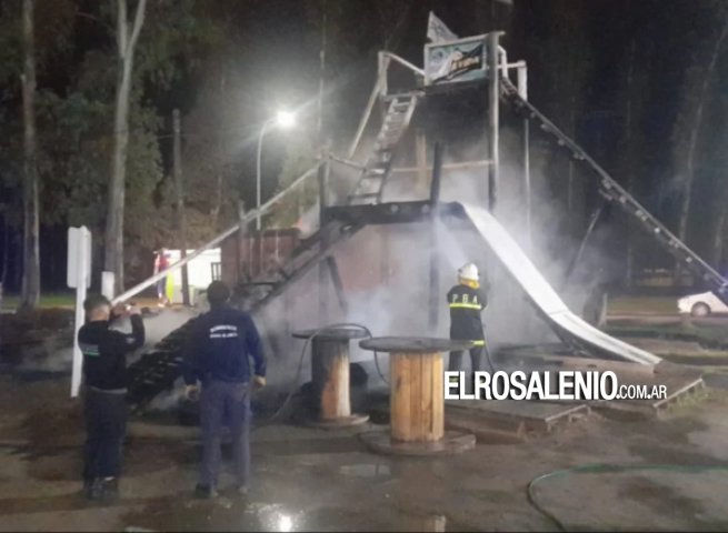 Arrestaron a dos menores por un incendio en la pista de BMX del Parque de Mayo 