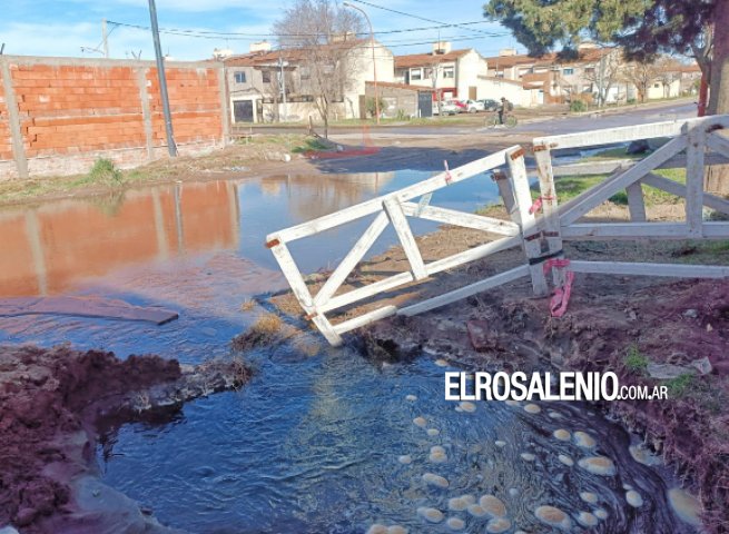 Otra vez un caño roto en Paso y Río Dulce: aseguraron que se había reparado