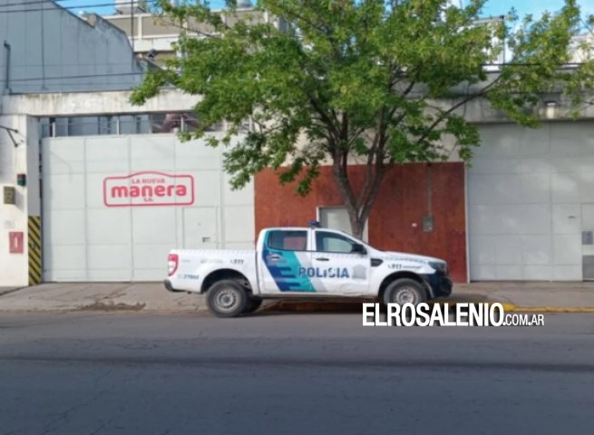 Un operario murió al caer desde un techo en una empresa molinera 