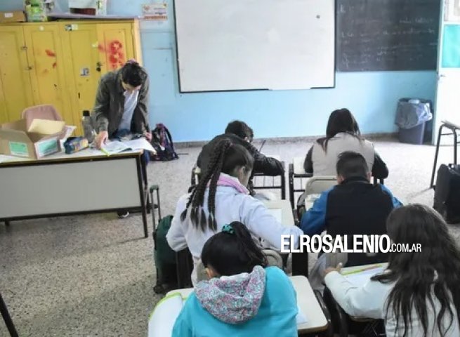 Casi la mitad de los alumnos de primaria no logra niveles mínimos de aprendizajes