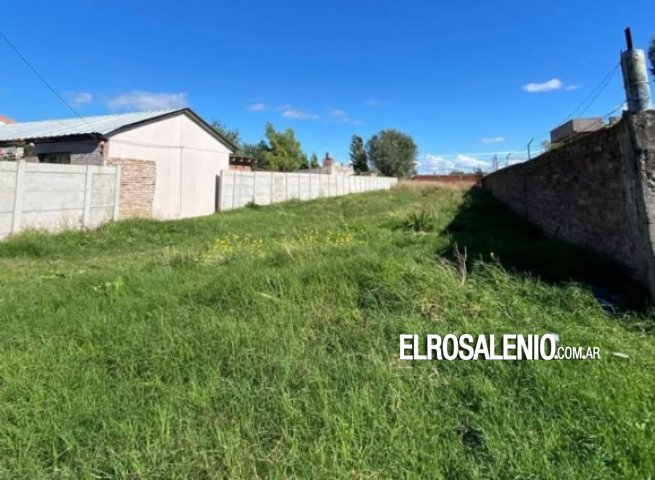 Denunció que ofrecían su terreno para vender por redes sociales