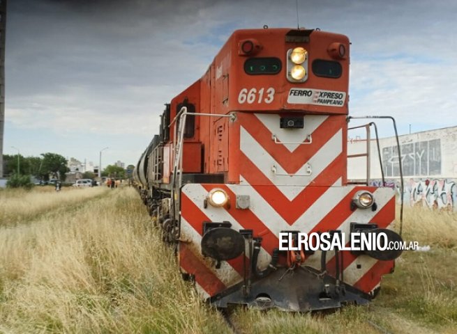 Internan de urgencia a una mujer arrollada por el tren