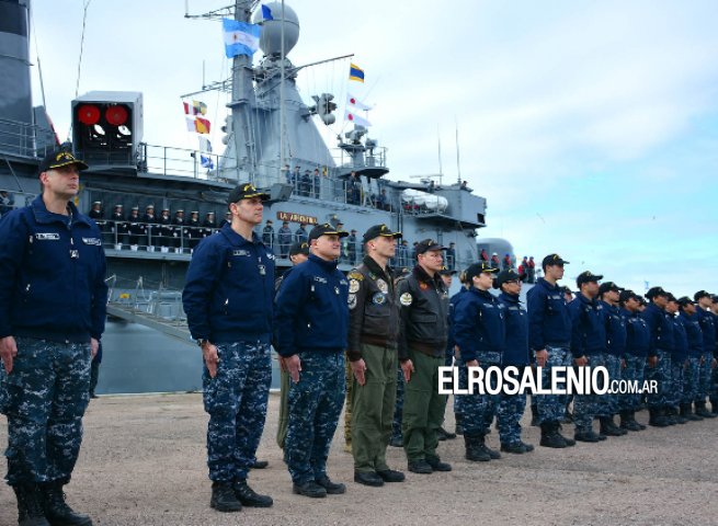 Preocupación en la Armada porque Quirno no descartó mandar buques a la guerra con Irán