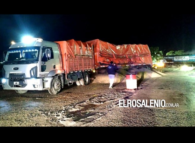 Fuerte choque entre tren y camión en Ingeniero White