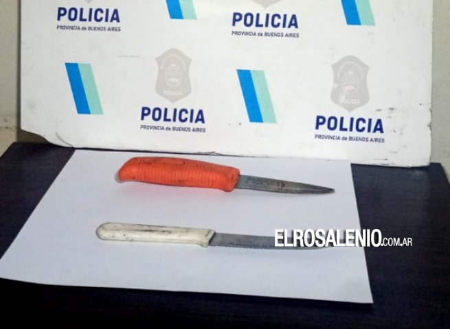 Demoran a un hombre que circulaba sin documentación y con cuchillos en la vía pública