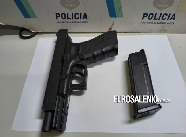 Aprehendieron a un joven acusado de amenazar a otro con un arma