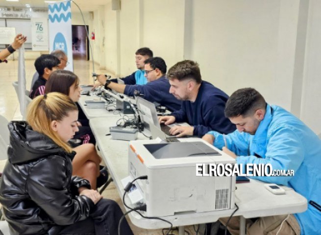 Habrá un nuevo operativo de documentación en el salón de Luz y Fuerza