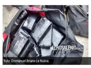 Encuentran 140 kilos de cocaína en bolsos flotando en la ría frente a la BNPB