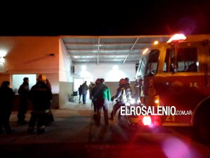 Presencia de humo en el hospital municipal movilizó a bomberos