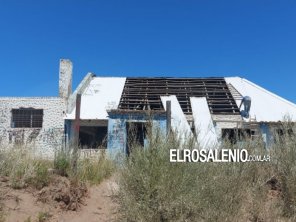 Comenzó la demolición del edificio de “La Barraca“