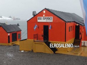 La Base Conjunta Antártica Esperanza recibió al rompehielos “Almirante Irízar”