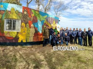 Presentaron en Puerto Rosales un mural en homenaje a los héroes de Malvinas