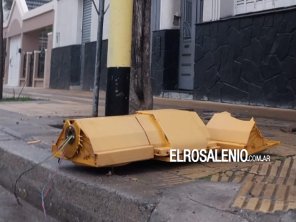 Semáforos por el piso en Urquiza y 25 de mayo