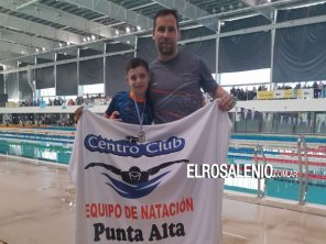 Natación Infantil: Fausto Zapata trajo 3 medallas para Punta Alta