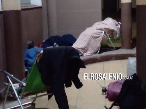 Pernoctan afuera del Hospital Municipal para poder conseguir un turno