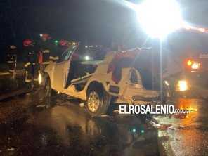 Trágico accidente en la rotonda de las rutas 3 y 22: fallece una vecina de Algarrobo