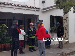 Llamas en una cocina generaron otra salida de bomberos