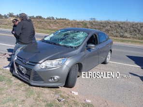 Un auto embistió a un ciclista en el ingreso a la ciudad por Ruta 229