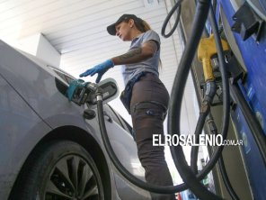 Combustibles: por la caída del barril de petróleo bajan hasta 3% las naftas y el gasoil