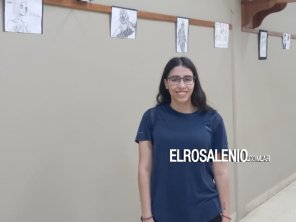 Joven artista rosaleña expone sus dibujos de manga y animé