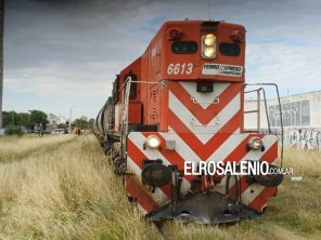 Internan de urgencia a una mujer arrollada por el tren