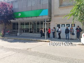 Pese a las resoluciones y los anuncios, el Banco Provincia hoy no abrió a las 8hs