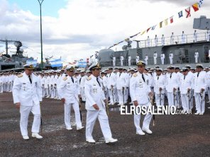 Se conmemoró el 147° aniversario de la Flota de Mar con la presencia del jefe de la Armada
