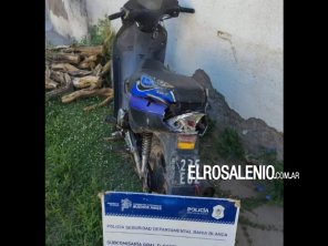  Violento asalto en Cerri: dos menores amenazaron con un cuchillo a un otro para robarle el celular