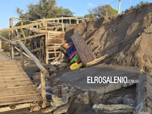La sudestada y una marea muy alta provocaron daños en la costa rosaleña