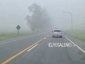 Después de la tormenta, una fuerte neblina cubre las rutas del distrito