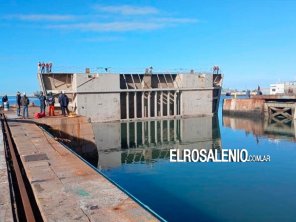 Fue colocada la compuerta flotante del Dique N°2 en Puerto Belgrano
