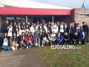 Comienza la muestra de carreras de la UNS con récord de instituciones presentes